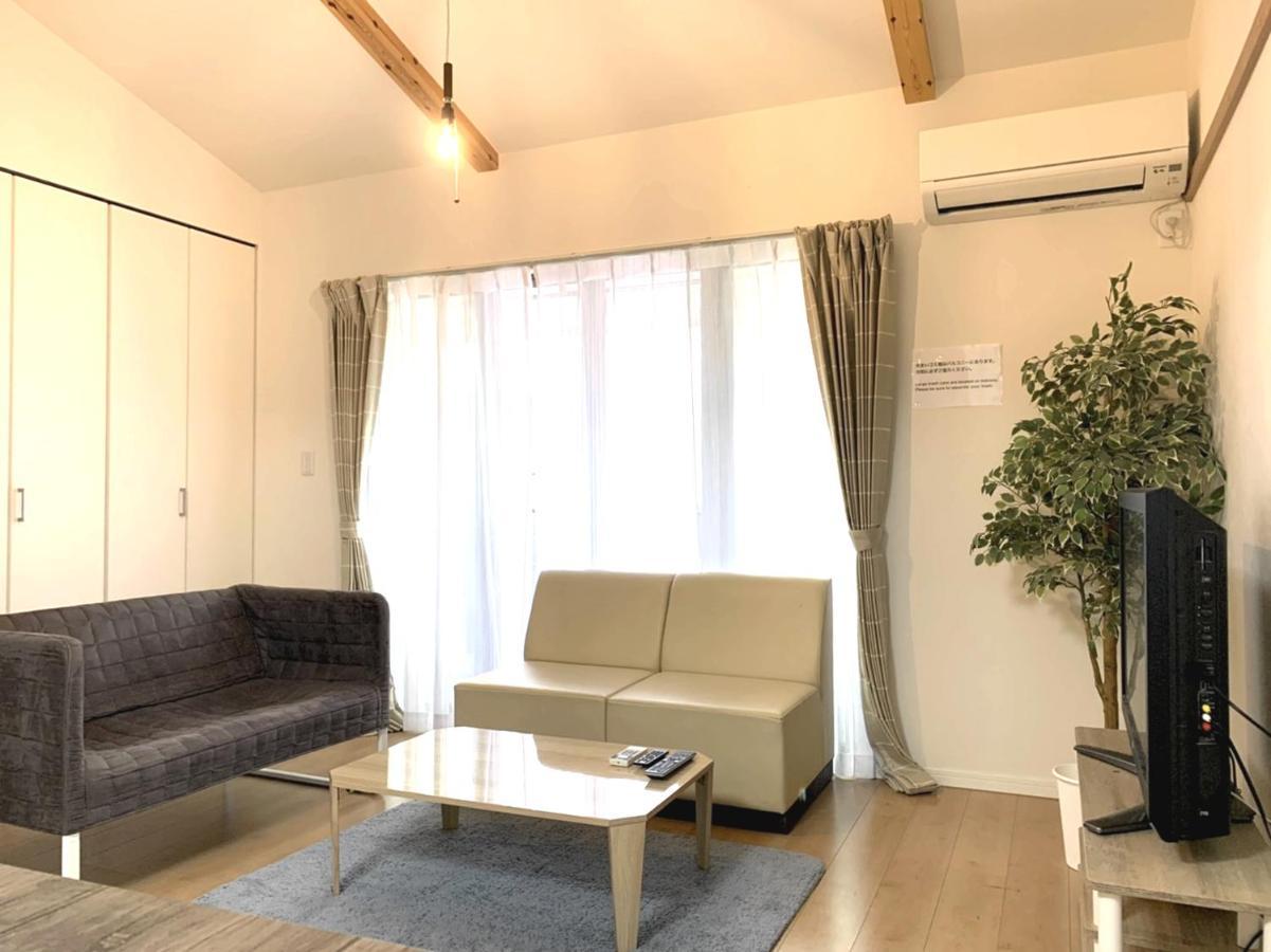 Guesthouse徳島201 Tokushima Exteriör bild